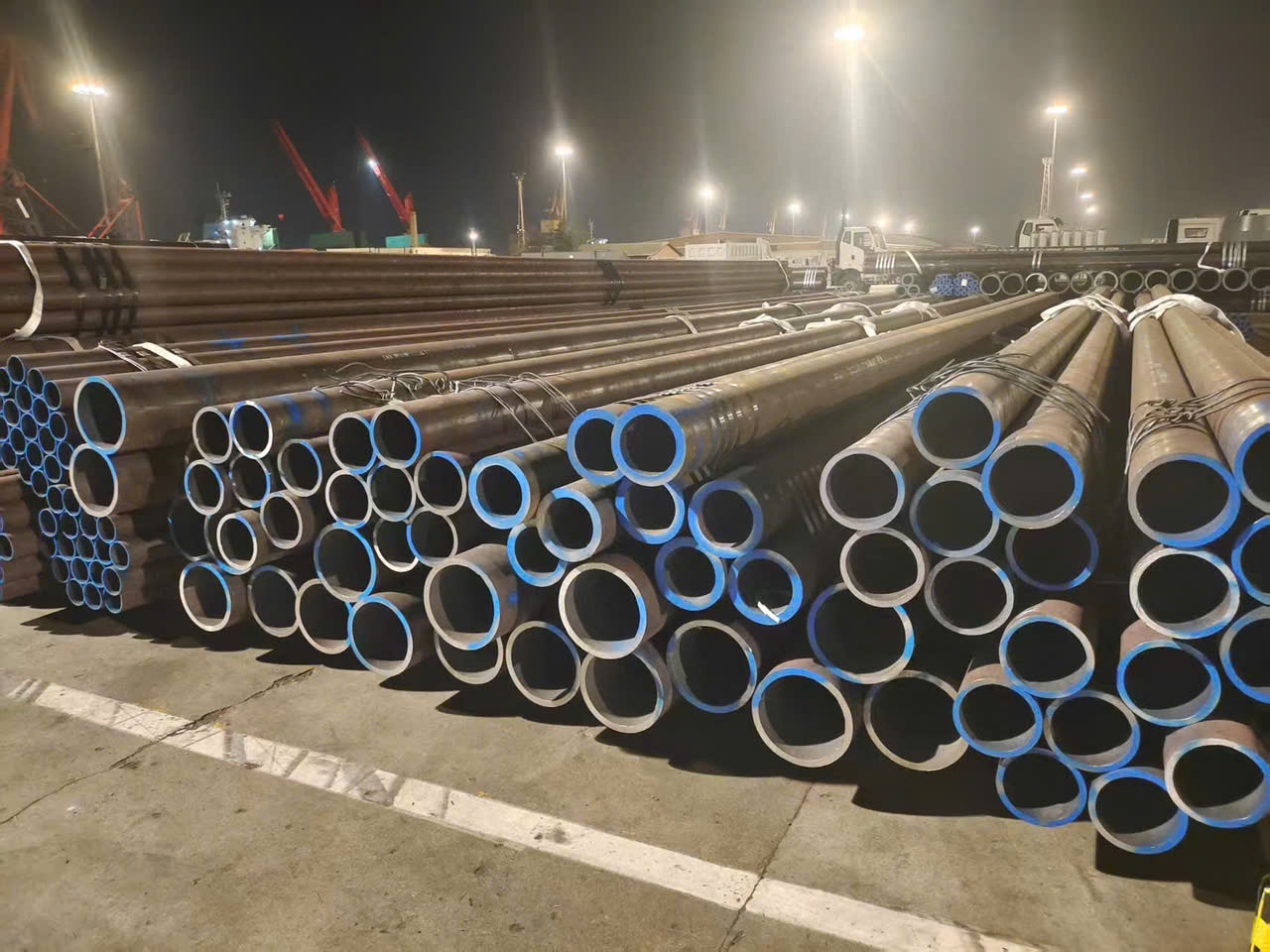 Thép Ống-Hộp Trung Quốc